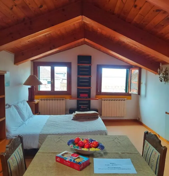 Garibaldi Suite-1